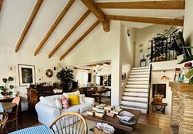 At Home Malaga Stay & Solo Travellers