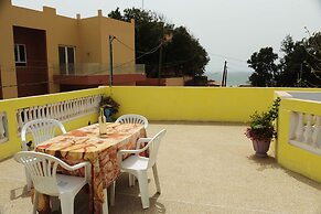 Hotel Mimosa - Hostel
