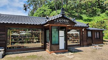 Tohyang Gotaek