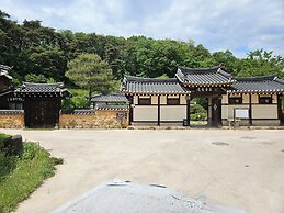 Tohyang Gotaek