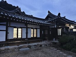 Tohyang Gotaek