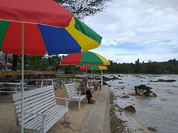 Simeulue Nanik Surfcamp