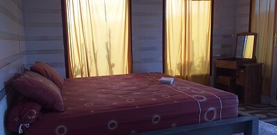 Simeulue Nanik Surfcamp