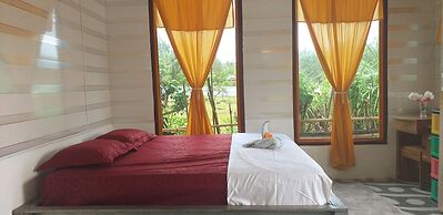 Simeulue Nanik Surfcamp