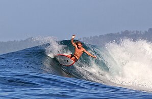 Simeulue Nanik Surfcamp