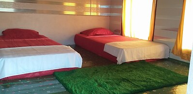 Simeulue Nanik Surfcamp