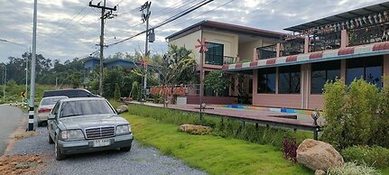 Rapeepong Resort Nanthai