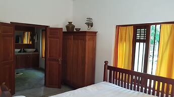 Siriniwasa Villa Induruwa