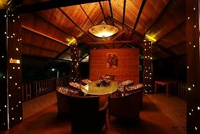 Jungle Village By Thawthisa