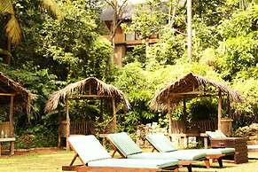 Jungle Village By Thawthisa