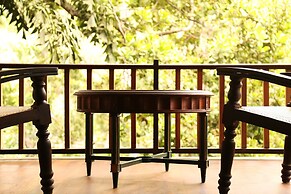 Jungle Village By Thawthisa