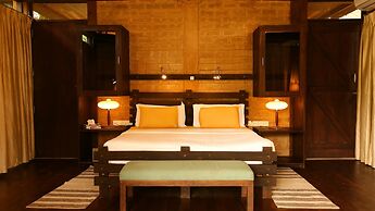 Jungle Village By Thawthisa