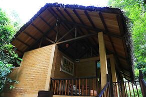 Jungle Village By Thawthisa