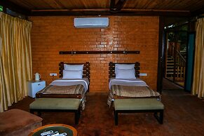 Jungle Village By Thawthisa