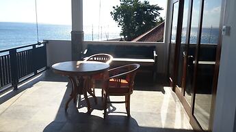 Amed Beach Villa