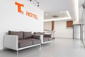 T Hotel Anggerik