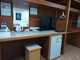 Double D Rooms & Cafe