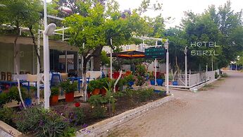 Hotel Seril 1