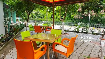 Hotel Seril 1