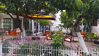 Hotel Seril 1