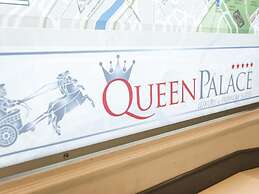 Queen Palace Suites