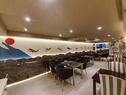 Saigon By Night Luxury Hotel