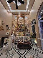 Saigon By Night Luxury Hotel