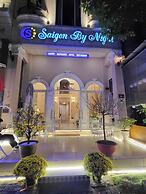 Saigon By Night Luxury Hotel