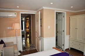 Saigon By Night Luxury Hotel