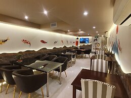 Saigon By Night Luxury Hotel