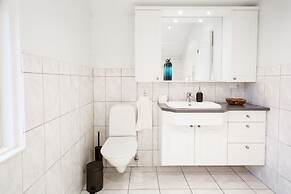 Akureyri Central House