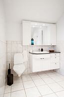 Akureyri Central House