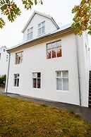 Akureyri Central House