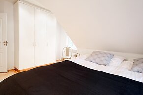 Akureyri Central House