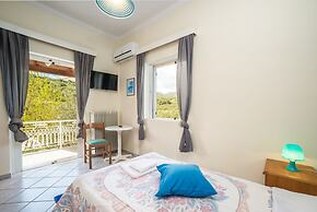 Zante 5 bedroom Villa with private pool and basketball court