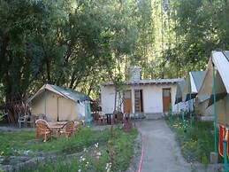 Turtuk Holidays - Glamping