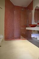 Forest Suites Boutique Hotel