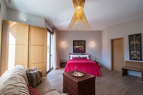 Forest Suites Boutique Hotel