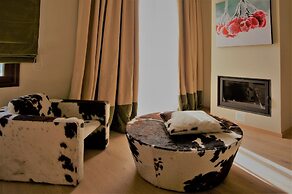 Forest Suites Boutique Hotel