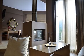 Forest Suites Boutique Hotel