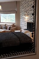 Forest Suites Boutique Hotel