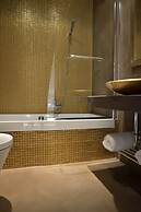 Forest Suites Boutique Hotel