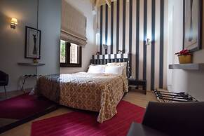Forest Suites Boutique Hotel