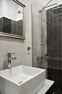 Forest Suites Boutique Hotel