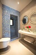 Forest Suites Boutique Hotel