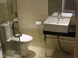 GreenTree Alliance Suzhou Zhangjiagang Huachang Road Bus Station Hotel