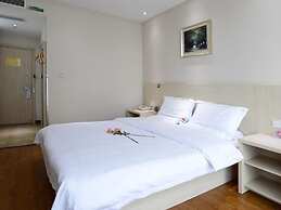 GreenTree Alliance Suzhou Zhangjiagang Huachang Road Bus Station Hotel