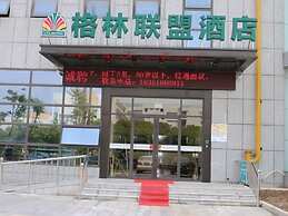 GreenTree Alliance Suzhou Zhangjiagang Huachang Road Bus Station Hotel