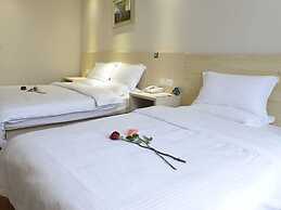 GreenTree Alliance Suzhou Zhangjiagang Huachang Road Bus Station Hotel