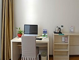 GreenTree Alliance Suzhou Zhangjiagang Huachang Road Bus Station Hotel